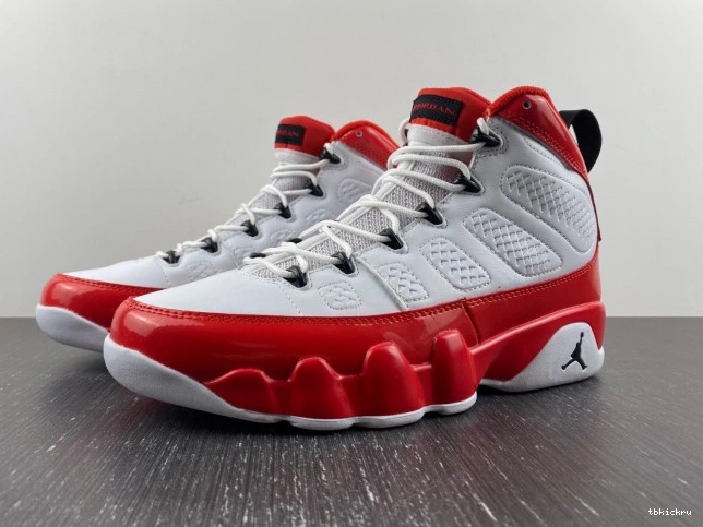 Reps TBkick Retro 302370-160 9 Jordan White Air Red Gym 0704